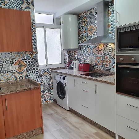 Rico Apartaments Parador Nerja Luaran gambar