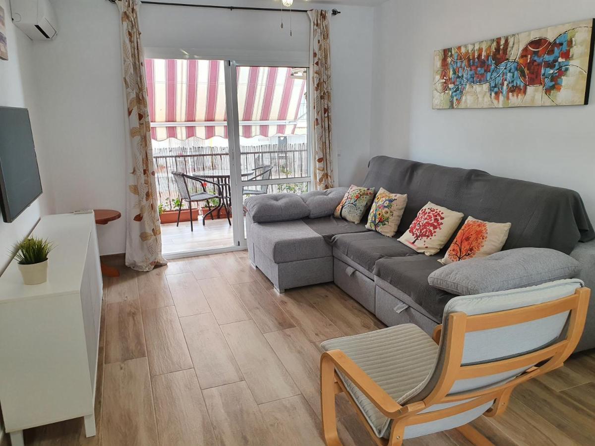 Rico Apartaments Parador Nerja Luaran gambar