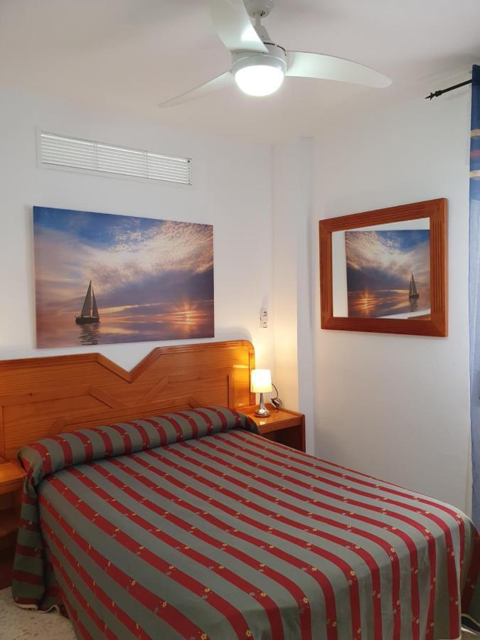 Rico Apartaments Parador Nerja Luaran gambar