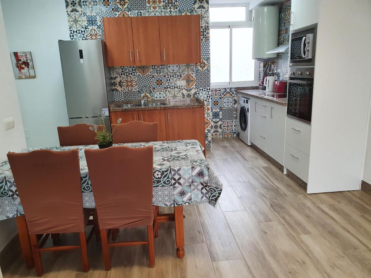 Rico Apartaments Parador Nerja Luaran gambar