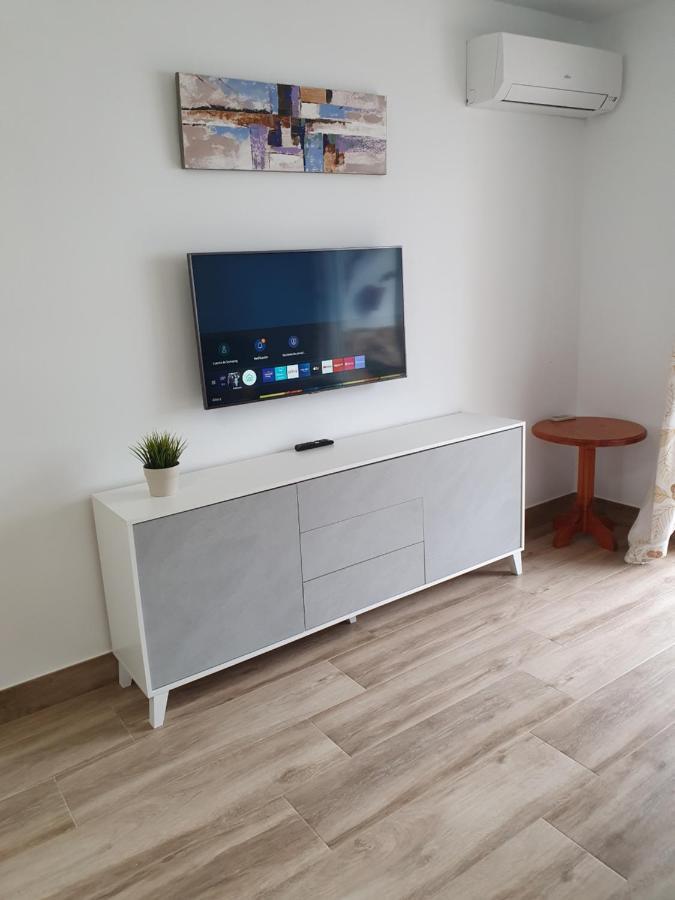 Rico Apartaments Parador Nerja Luaran gambar