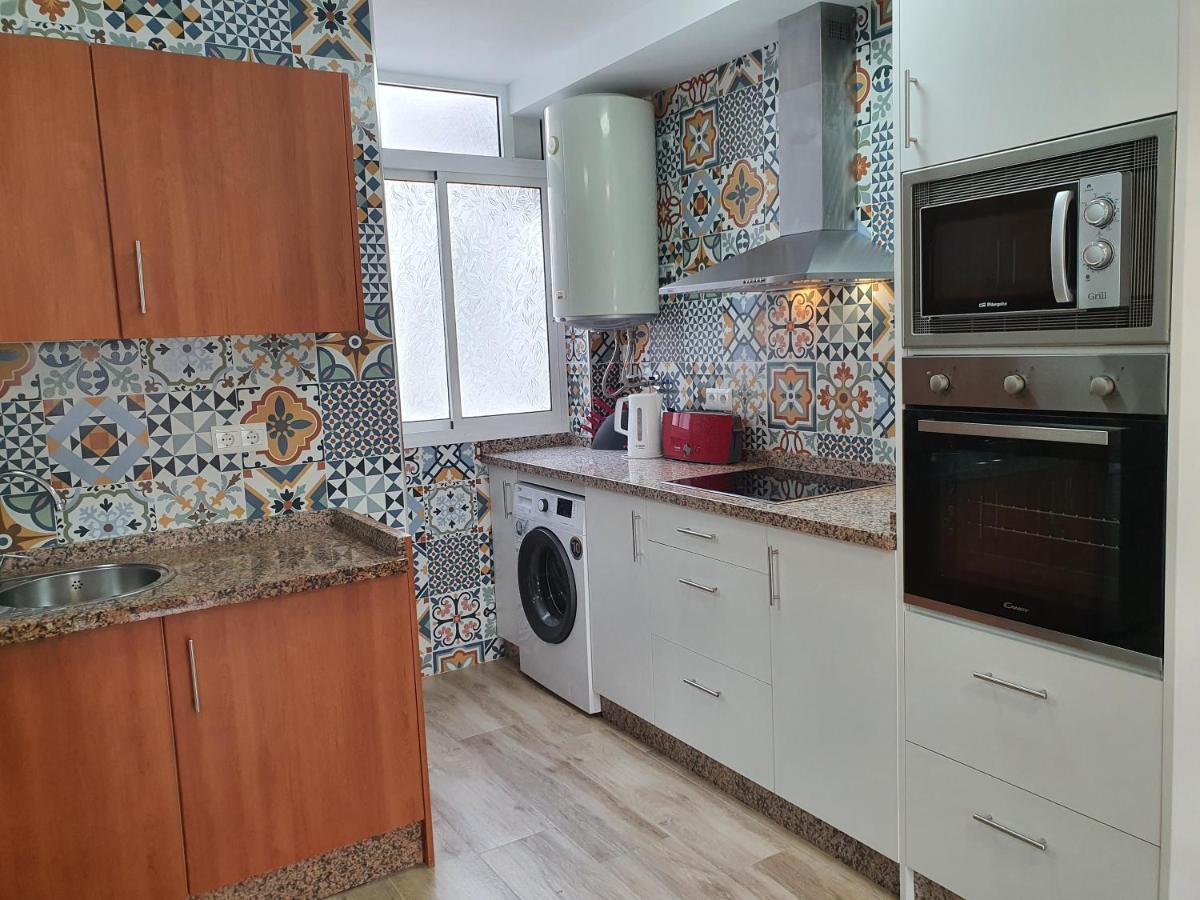 Rico Apartaments Parador Nerja Luaran gambar
