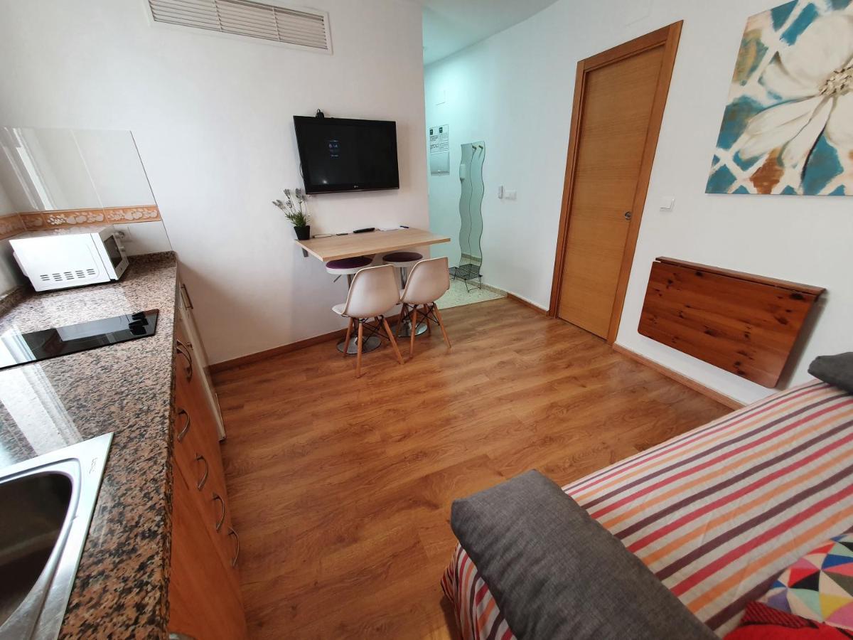 Rico Apartaments Parador Nerja Luaran gambar
