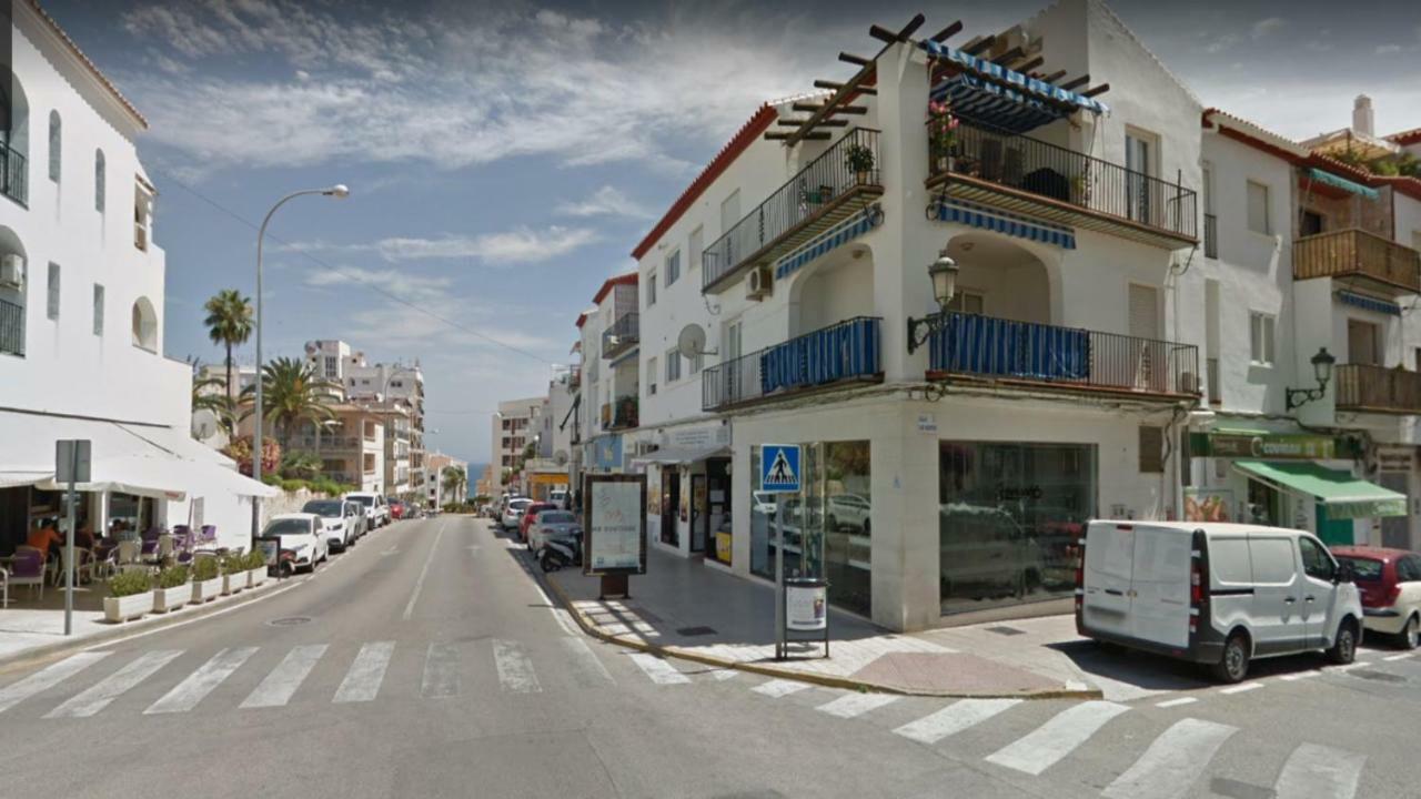 Rico Apartaments Parador Nerja Luaran gambar